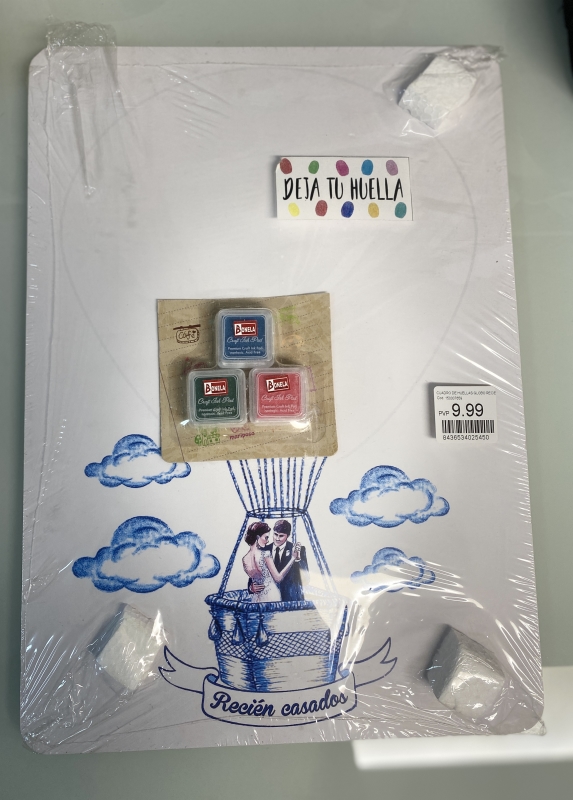 CUADRO DE HUELLAS GLOBO RECIEN CASADOS